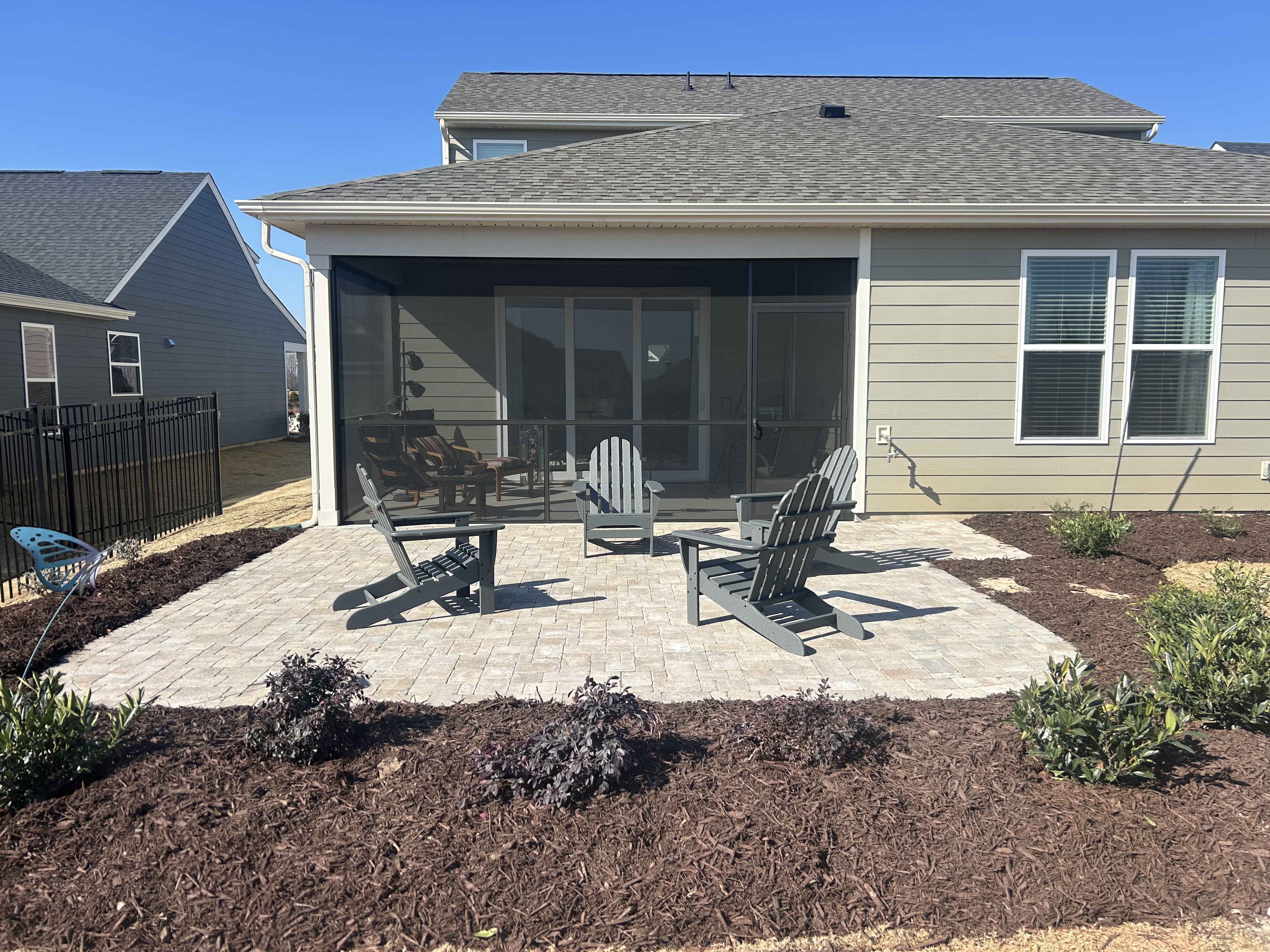 7 Charlotte Home Value Landscaping Projects for Maximum ROI