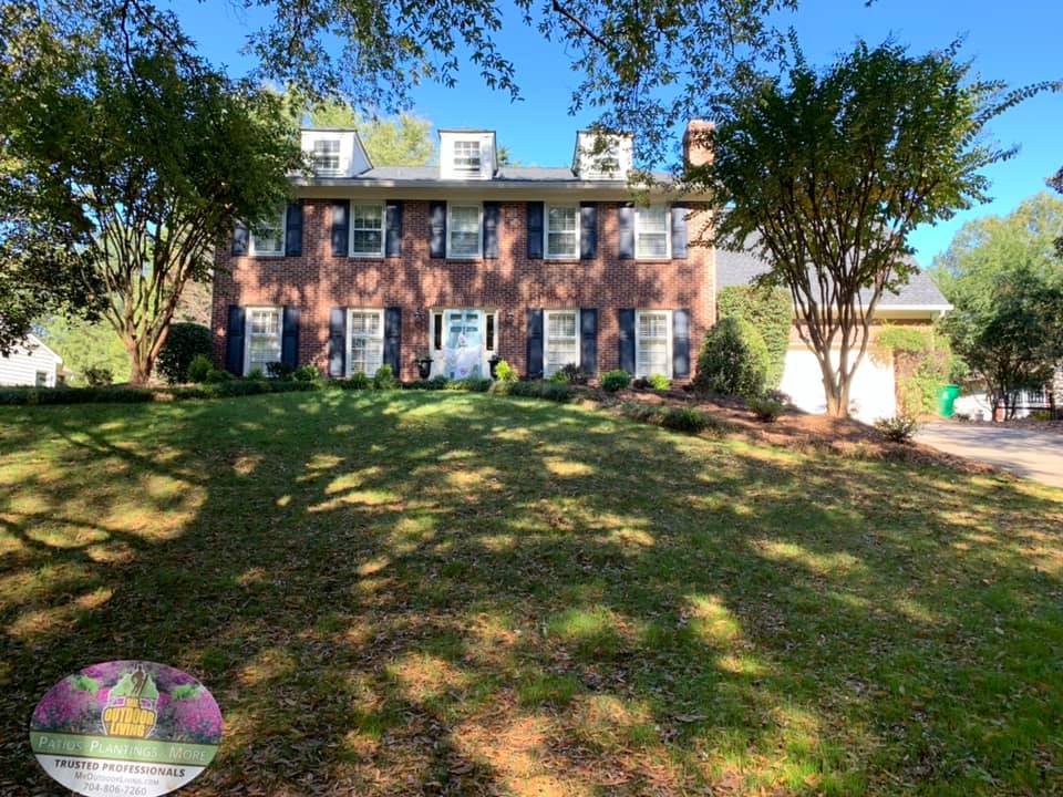 Curb Appeal with Landscaping – Outdoor Living Tip of the Day