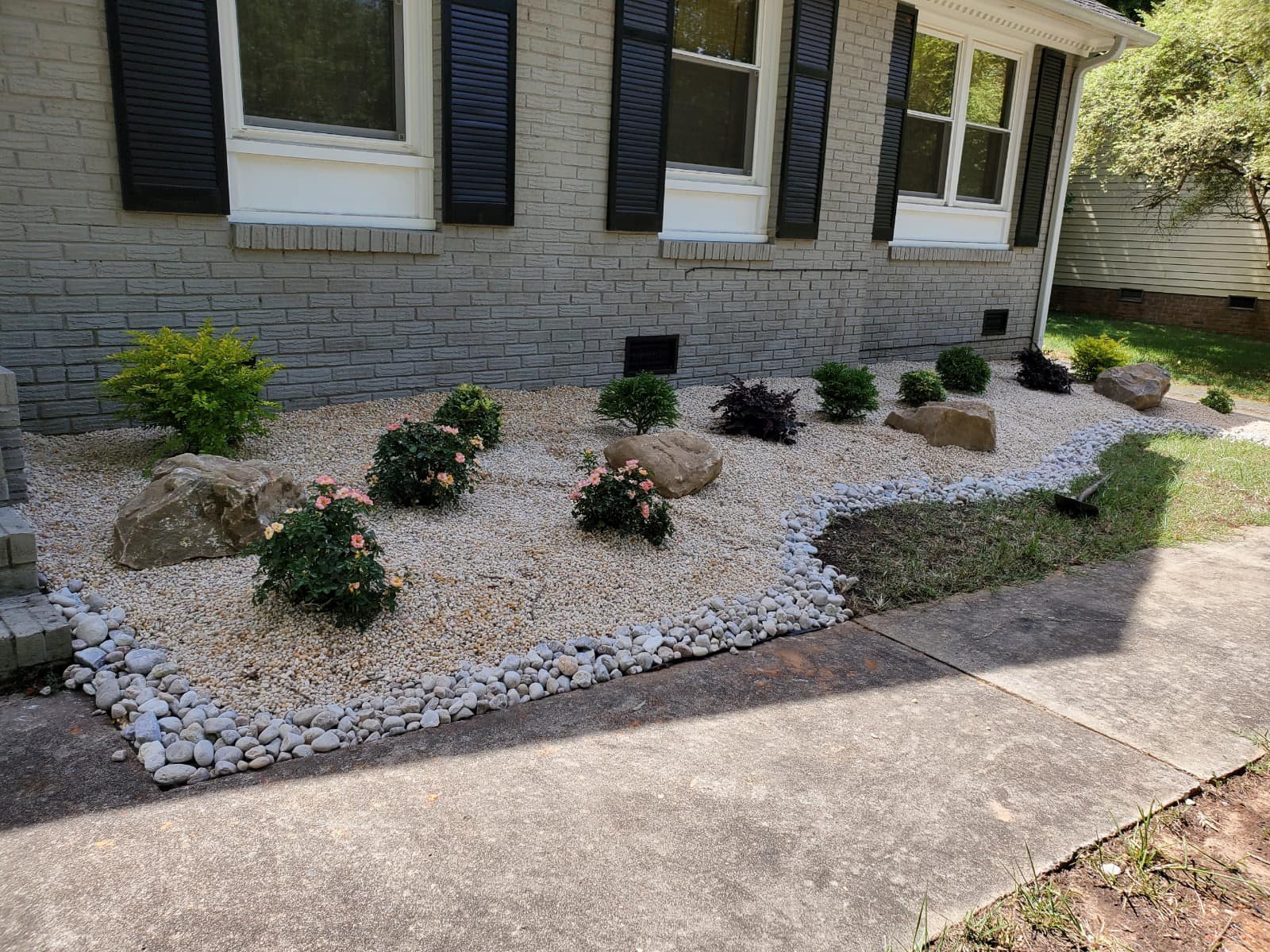 Maintenance-Free Curb Appeal – Outdoor Living Tip of the Day