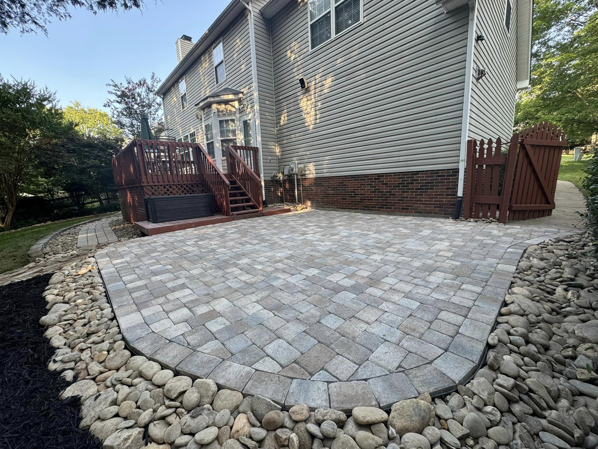 Maintenance Free Outdoor Living Space – Mr. Outdoor Living® Tip of the Day