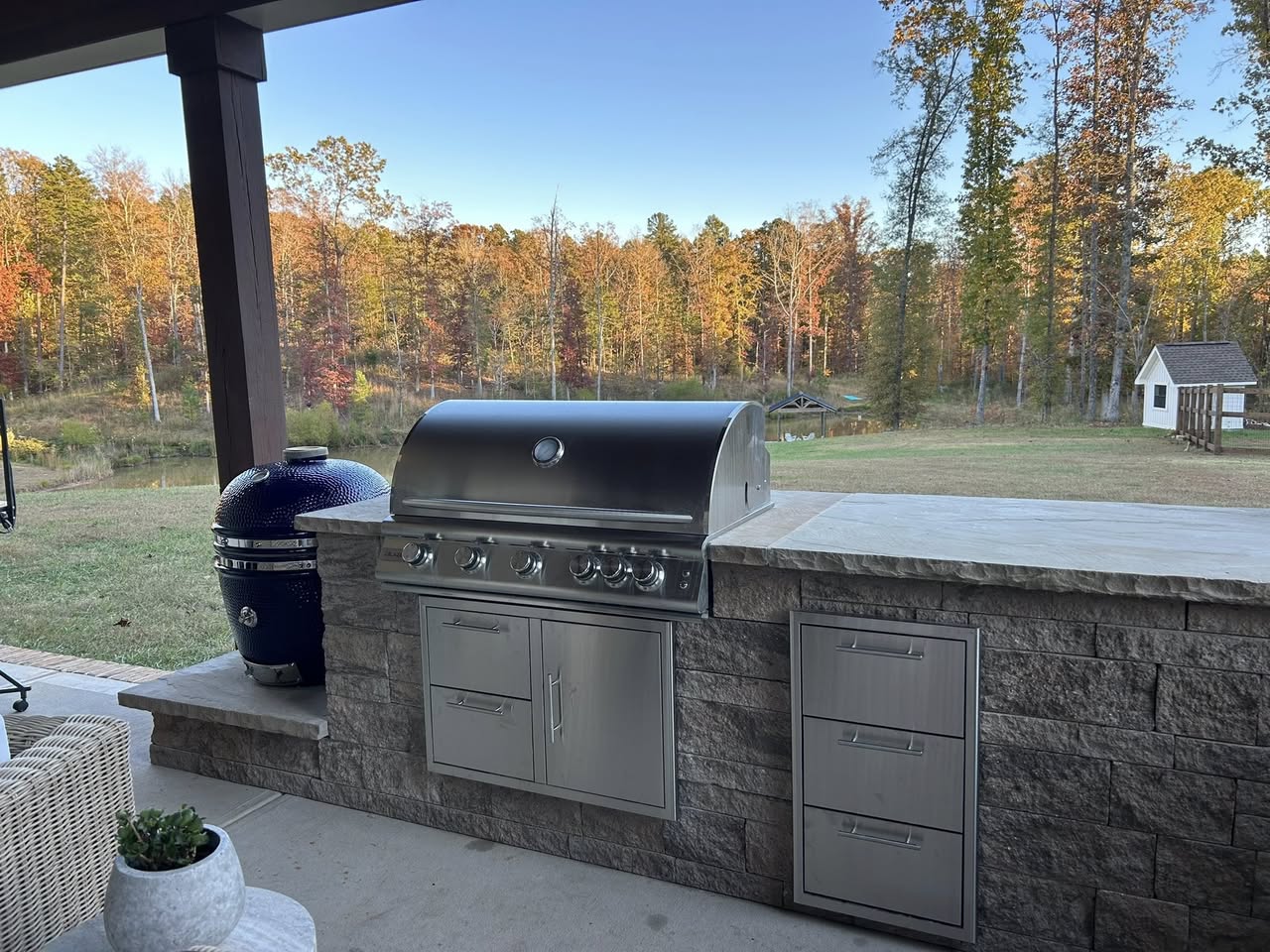 Outdoor Kitchens and Fire Pits – Mr. Outdoor Living Tip of the Day