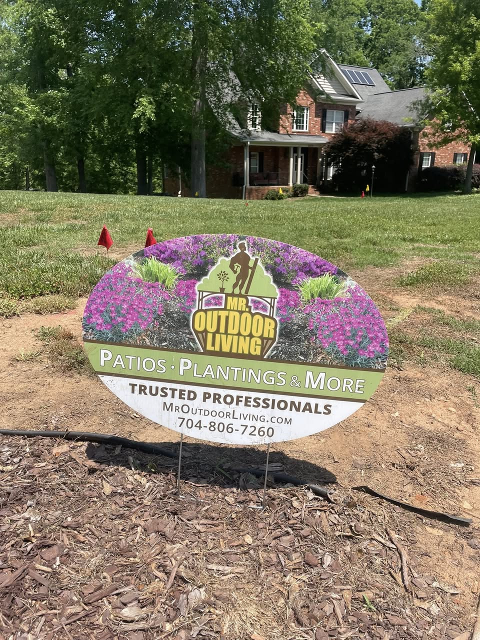 Professional Landscaping – Mr. Outdoor Living® Tip of the Day