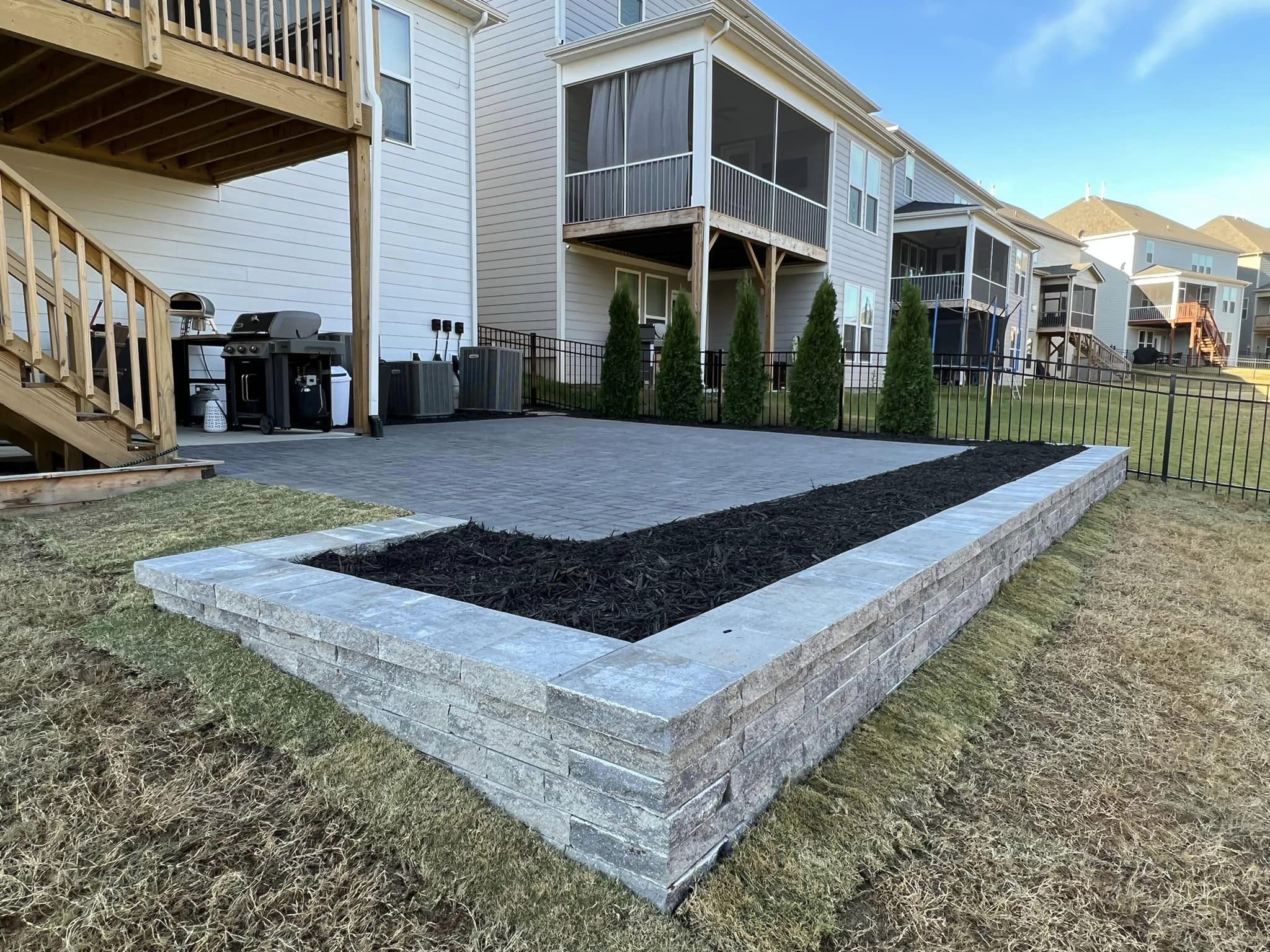 Raised Garden Bed – Outdoor Living Tip of the Day