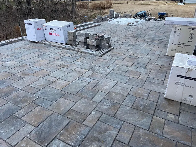 Techo-Bloc Blu 60 Slab HD2 Slate Champlain Grey Paver Patio & Pathway